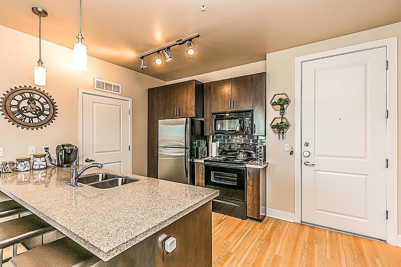 Shopping & Dining 1 Mile - 24 Hour Pool With Parking - 4036 Villa Phoenix Exteriör bild