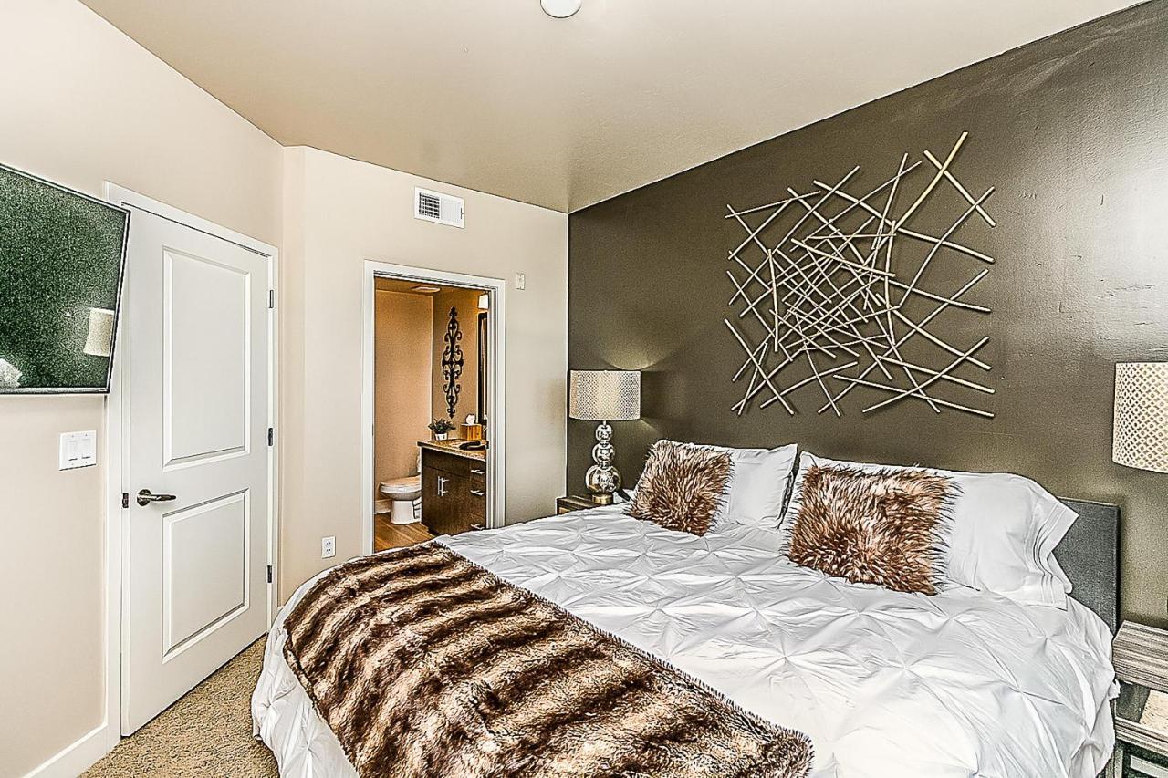 Shopping & Dining 1 Mile - 24 Hour Pool With Parking - 4036 Villa Phoenix Exteriör bild