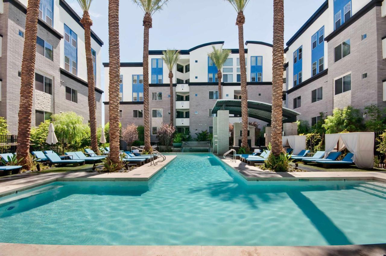 Shopping & Dining 1 Mile - 24 Hour Pool With Parking - 4036 Villa Phoenix Exteriör bild