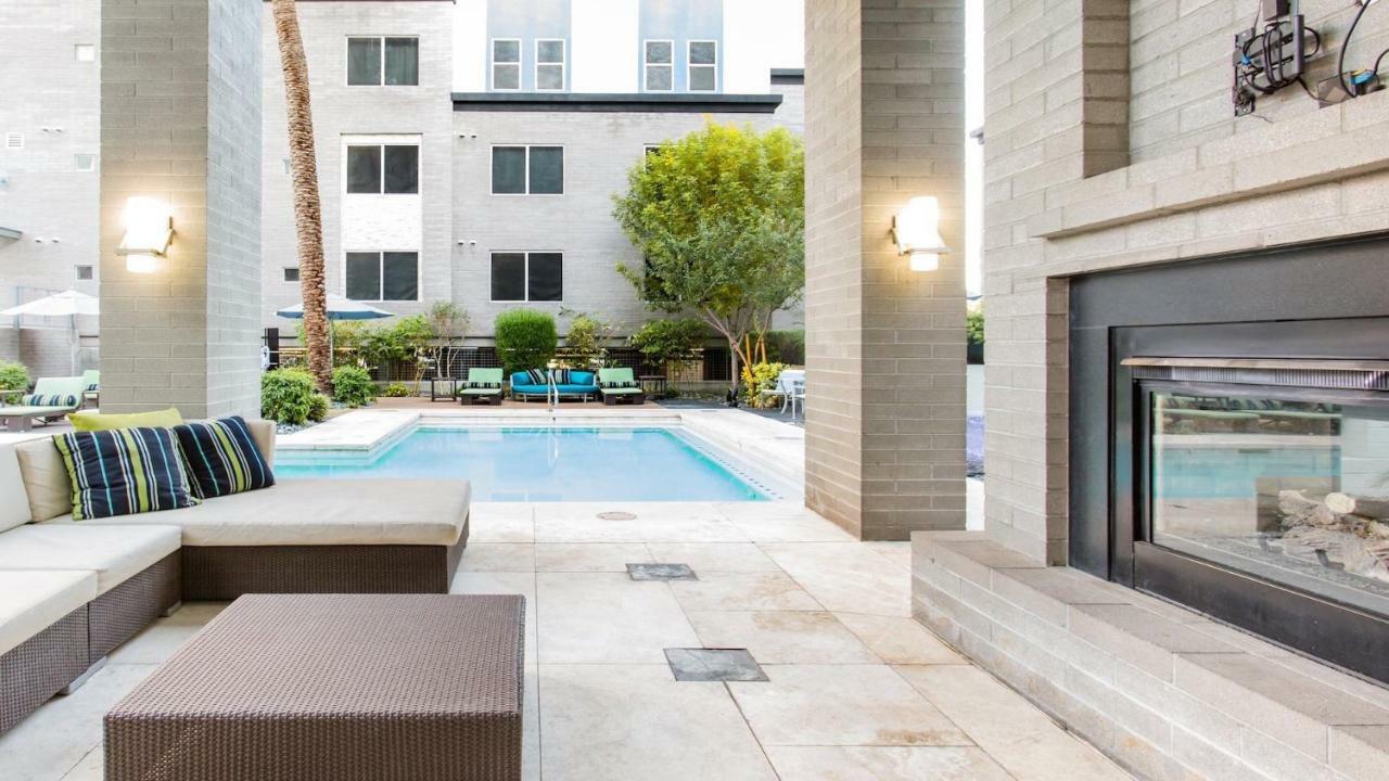 Shopping & Dining 1 Mile - 24 Hour Pool With Parking - 4036 Villa Phoenix Exteriör bild